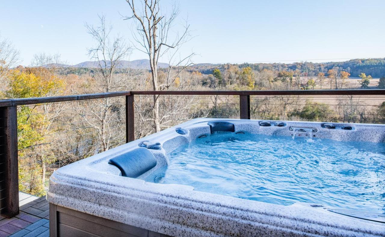 Villa Upstream Penthouse à Asheville Extérieur photo